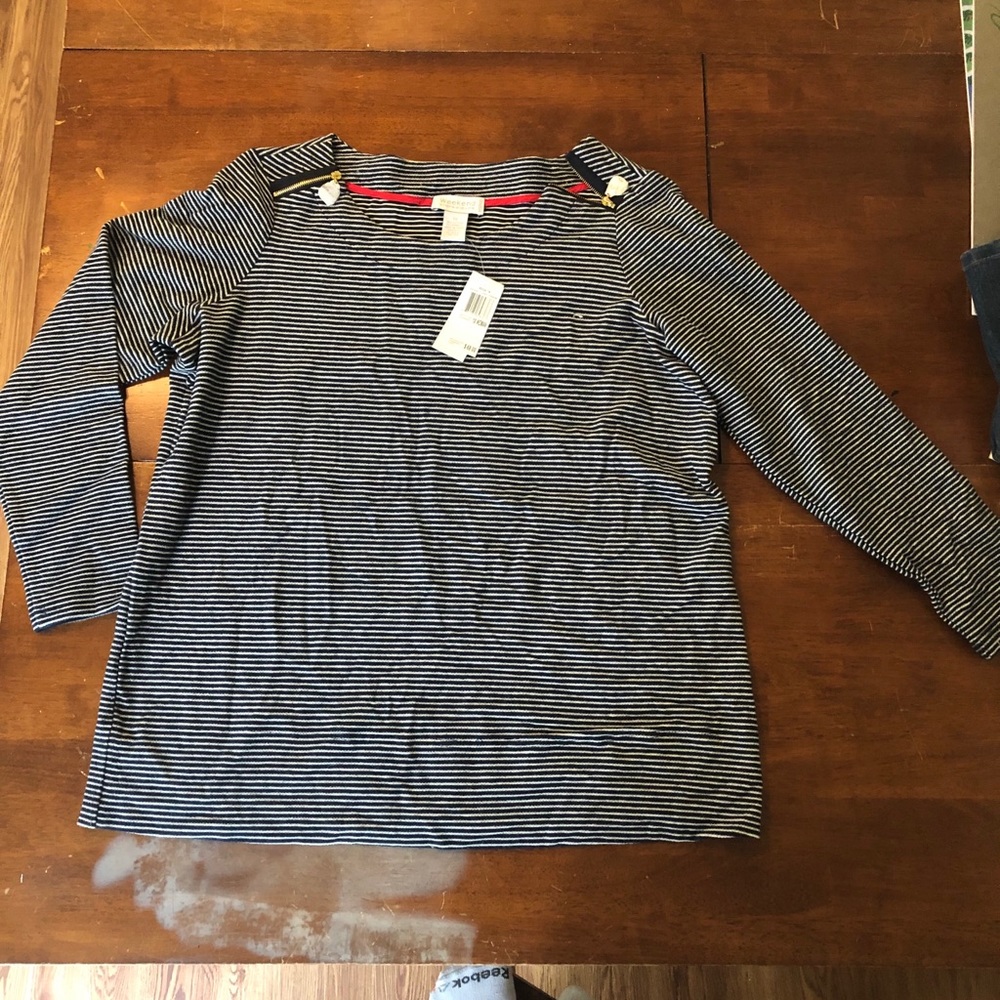Weekend anarea jovine woman shirt